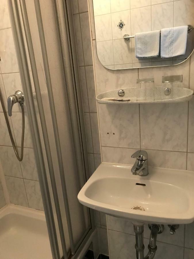 Standard Zweibettzimmer